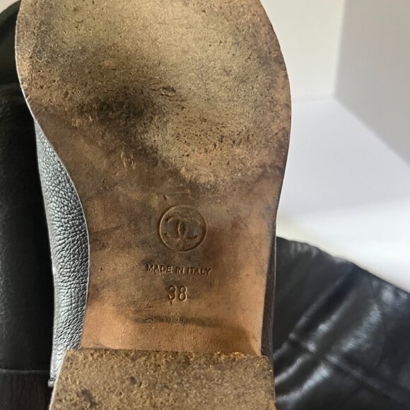 Chanel Black Leather Knee High Boots Size 38 / US 7.5 - Picture 13 of 14